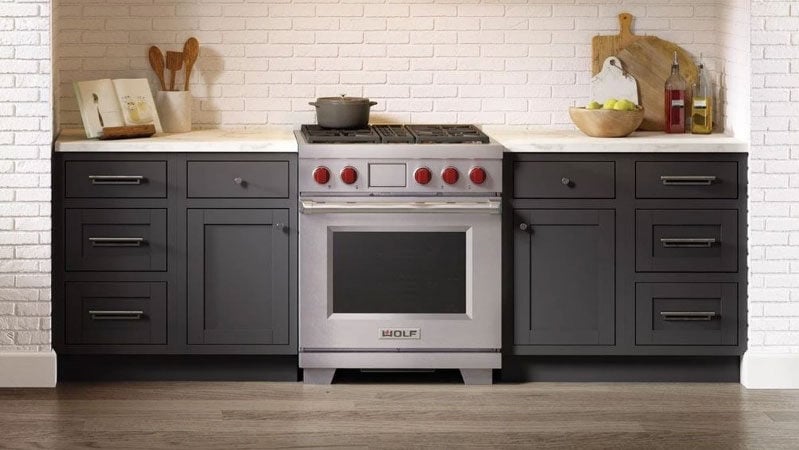 Is a Wolf 30-inch Dual Fuel Range Right for You? 2024 Review