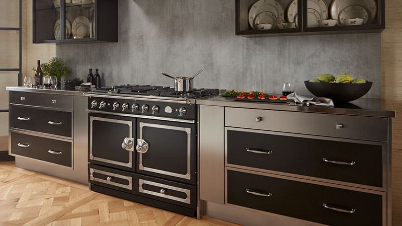 High-End French Ranges & Cooking Suites