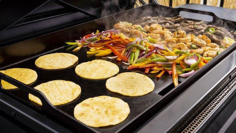Should You Buy an Outdoor Griddle: Pros and Cons